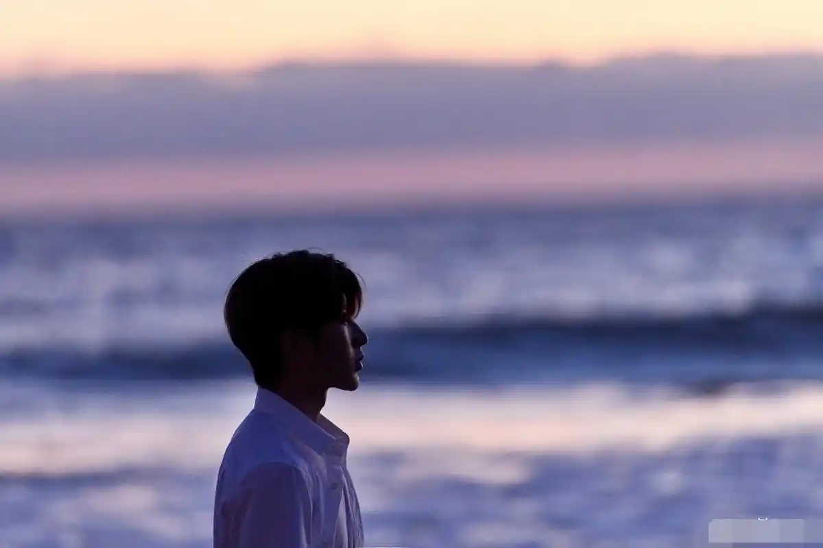 今天是什么日子,蔡徐坤怎么突然发大福利了?