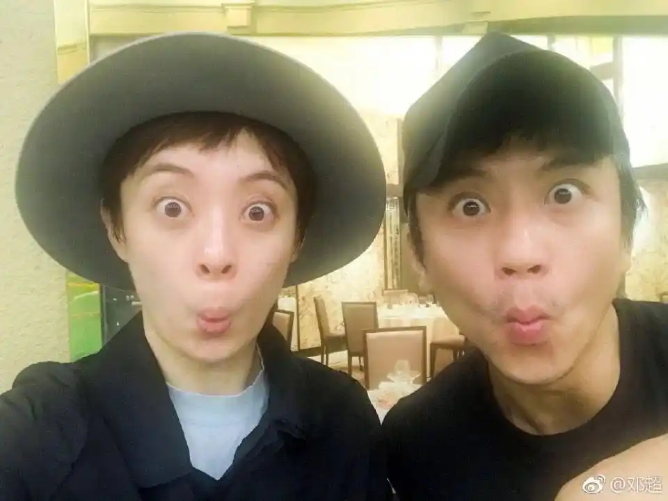 14组明星撞脸对比照,你觉得哪组最像呢