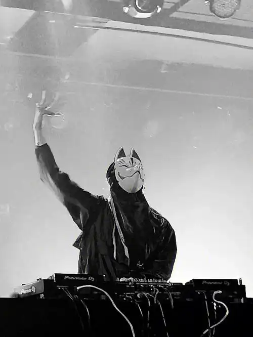 814_1084竖版 竖屏