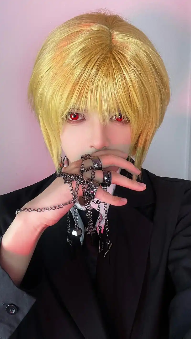 那些空洞的眼神,对我诉说着他们内心的怨恨.#酷拉皮卡 - 抖音