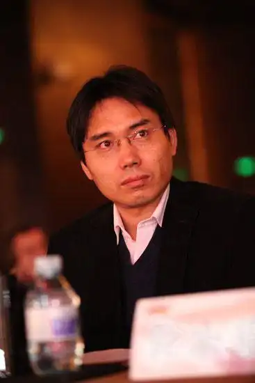 图文:孟波出席2010中国教育盛典