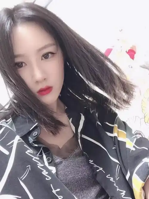 天门相亲交友302期88年慢热美女寻只要性格合得来的另一半