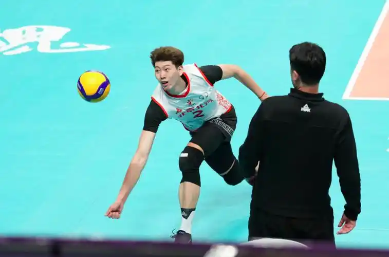 北汽男排淘汰福建男排晋级联赛四强