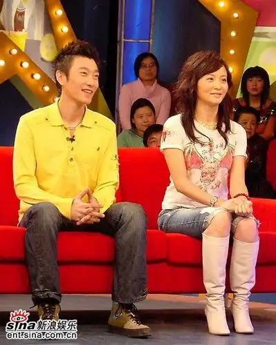 满江陶红新剧演双胞胎录节目花样百出组图