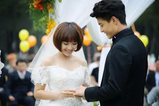 【图】张佳宁马天宇结婚现场照片 被赞温馨登对笑场不断