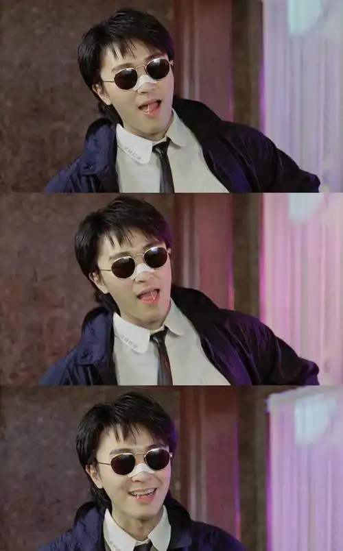 为什么没人说周星驰其实长得很帅呢!