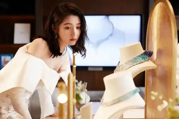 今日份新鲜的关晓彤