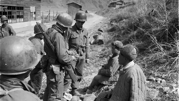 此人是被俘志愿军最高将领,回国后被开除军籍,后来结果怎样?