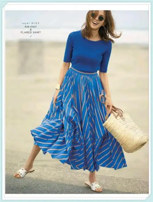 蓝色搭配什么颜色好看(蓝色高级却显老) - 百百科