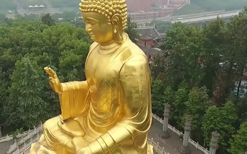 重庆非去不可—华岩寺金身大佛,网红打卡必备