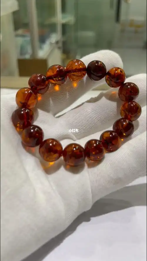 俄罗斯爆花血珀手串