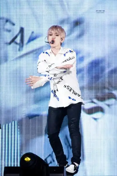 边伯贤 #边伯贤prive创意总监# 贝酷酱最高!