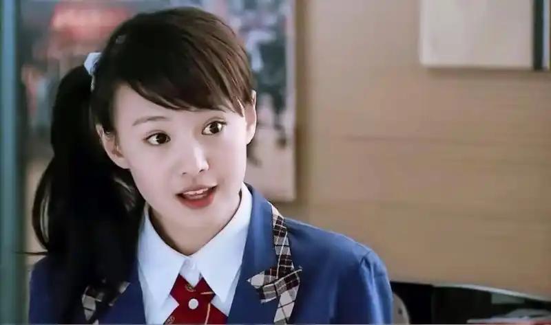 楚雨荨氵我不叫喂jpg