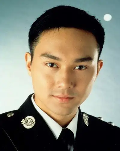 冲上云霄2张智霖发型盘点帅气迷人