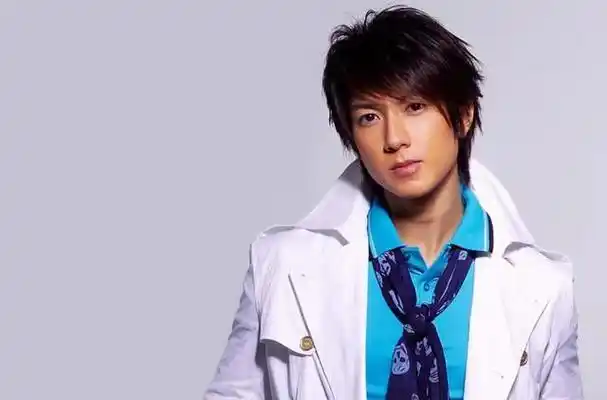 表面低调,实则家世显赫的10位男星,有人6代为官,有人皇室后代