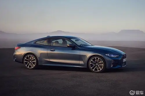 2017款  2014款  不限 四门轿跑车 425i m运动套装  双门轿跑车 43i