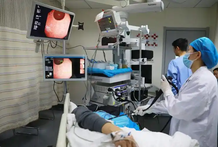 内镜精灵"避免漏查漏诊操作评分90分.遗漏部位:胃体上部小弯侧.