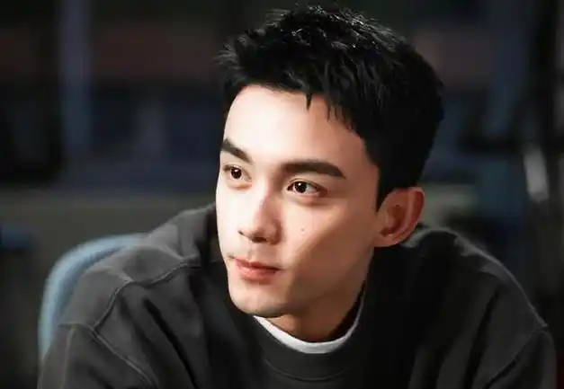 大方公布感情状态,95后小生吴磊只靠作品说话|娱乐圈|女明星|绯闻女友