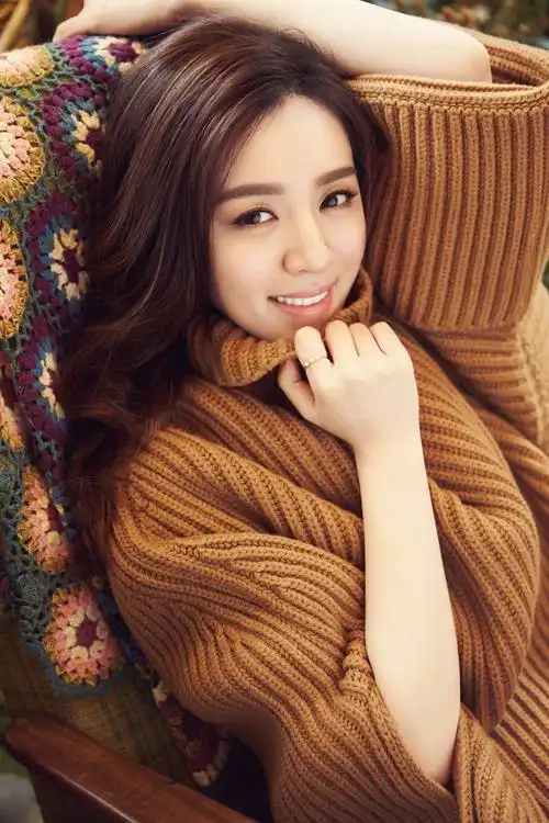 王晓晨曾76天拍1100场戏 险瘫痪放弃演艺路