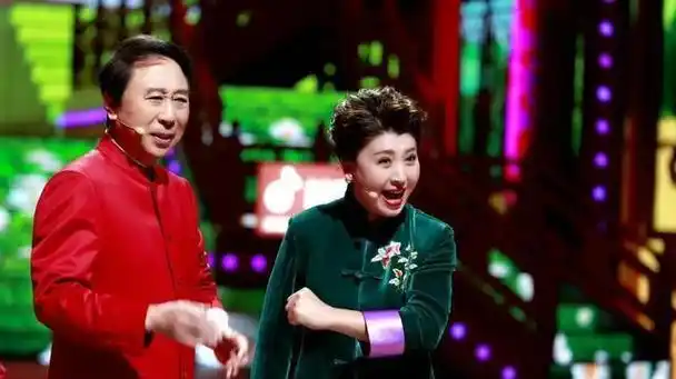 闫学晶:45岁在剧组怀孕,继女劝她放弃,儿子劝她生下来