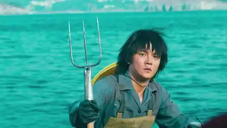 拿三叉戟的不一定是海王,也可能是袁华