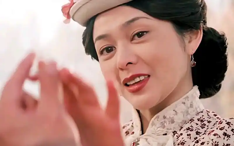 关之琳 coffee tea or me? 你怎么喝?