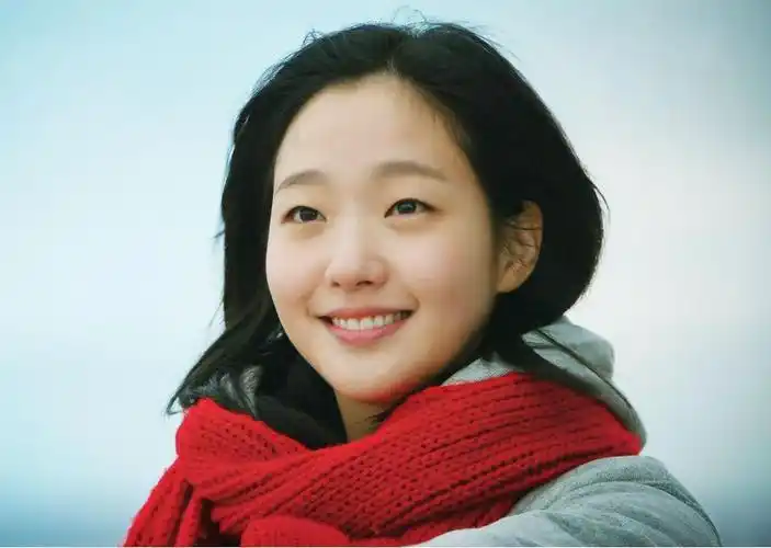 高金银收割了无数男神的秘籍是茶系穿搭,自然清新风,无人抗拒_手机