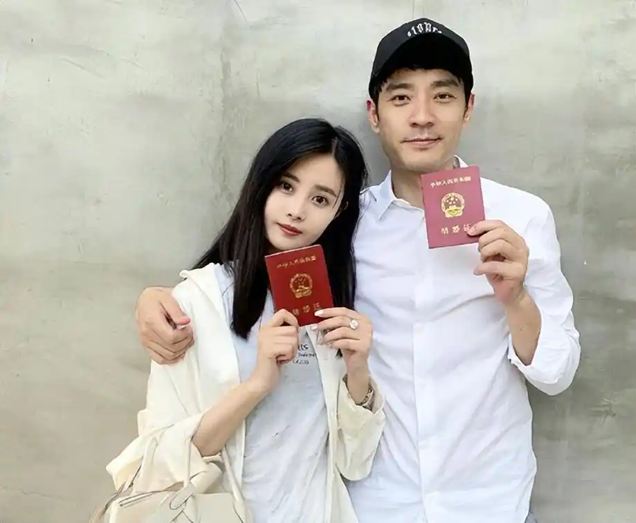 郝蕾:与刘烨离婚后,独自一人养育双胞胎儿子,如今怎么样了