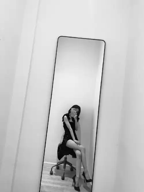 鞠姐的脸yyds!太好看啦!甜美公主风77 性感御姐风,想和姐姐贴贴!