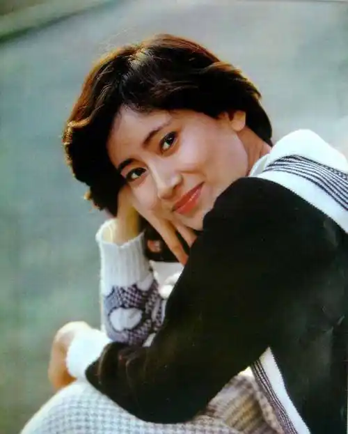 80年代女演员最美照片合集,谁是你心中最美女神?_代表作_电影_电视剧