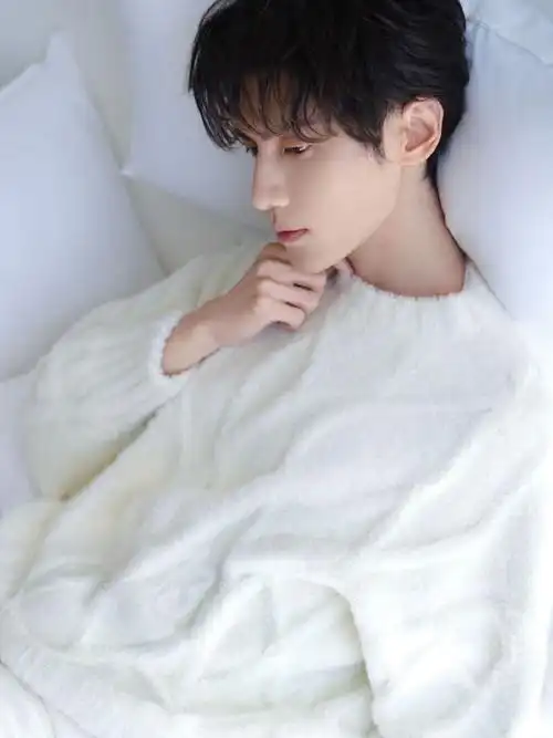 罗云熙1227出道十三周年快乐##罗云熙出道十三周年纯白写真