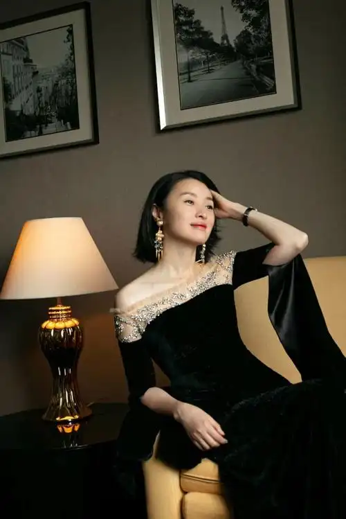 演员吴越气场给戏柔软给生活