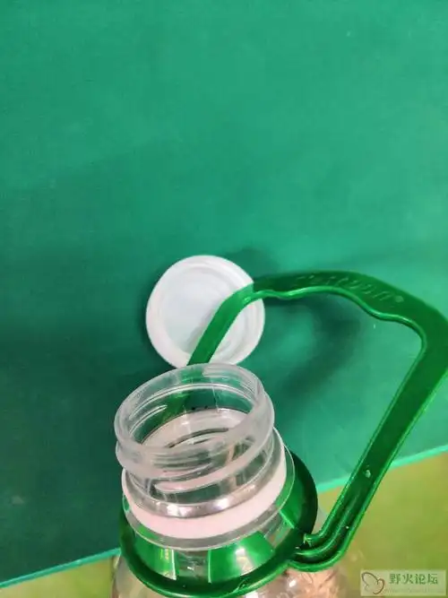 怡宝矿泉水瓶盖螺纹尺寸和标准画法