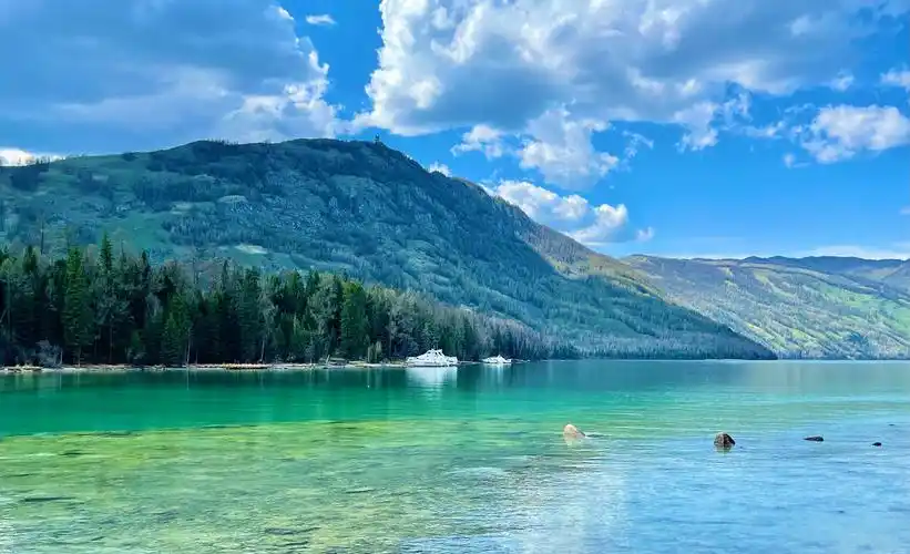 喀纳斯风光新疆2021