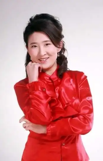 内蒙古人民广播电台交通之声,主持人 唐宁.