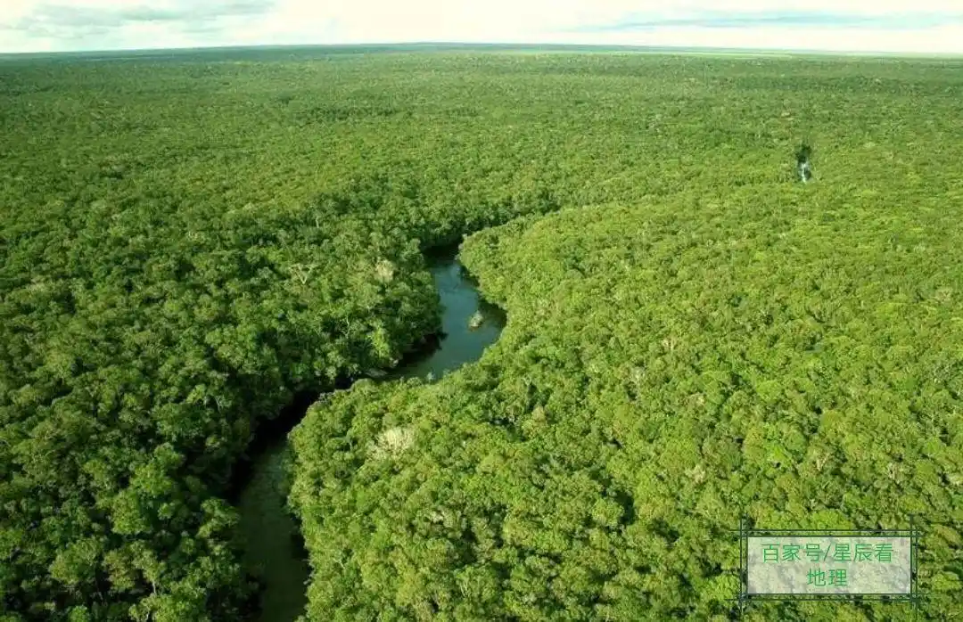 是北美洲最大的平原,主要位于美国中部,少部分位于加拿大和墨西哥