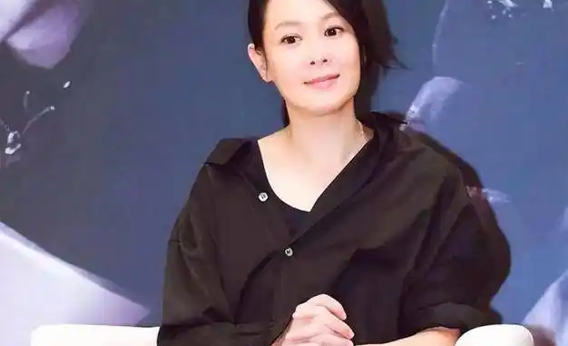 黄磊好男人人设不保,结婚前打电话给刘若英:你不同意我就不结婚_孙莉