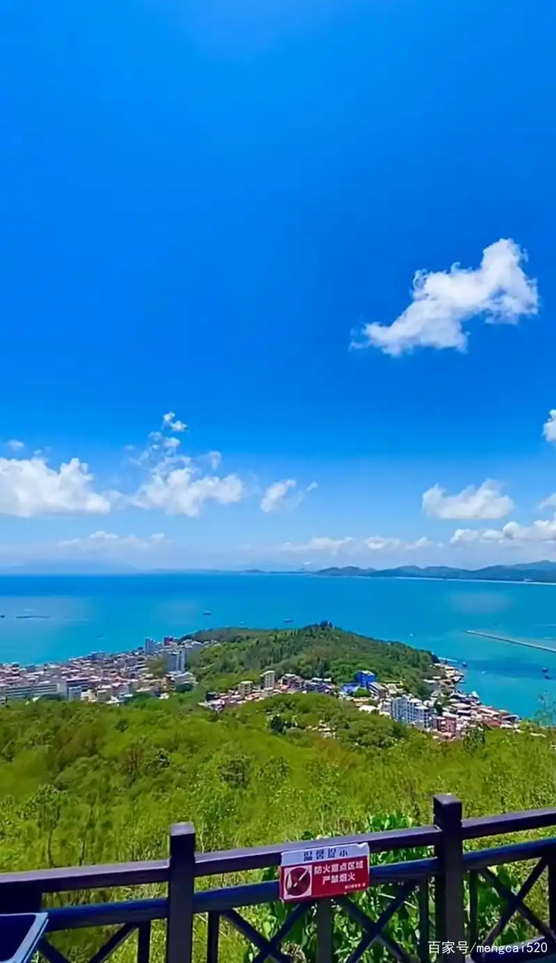 惠州双月湾景观台