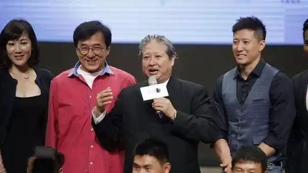 只有他在向华强面前活出了尊严,背后势力大过于向华强_周星驰_韩三平