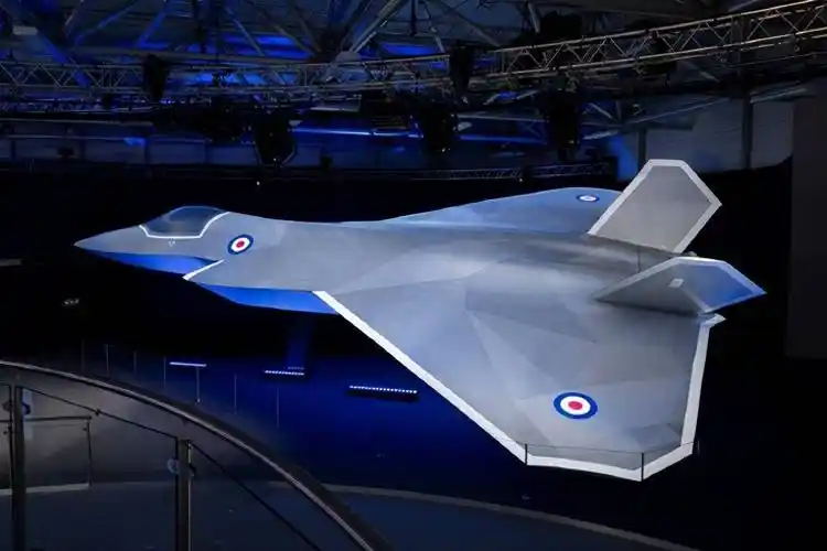 六代机要上桌了,相比中美五代机外形大变,放弃一项关键指标_战斗机