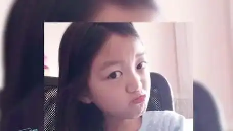 都是王菲亲生的女儿,看完李嫣再看窦靖童,两人气质颜值差距大!