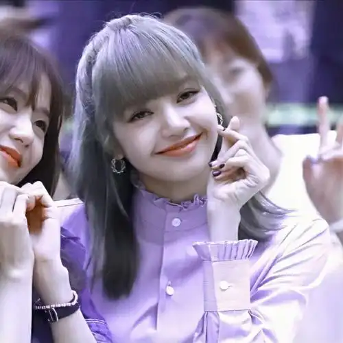 自调blackpink滤镜头像,原图来自wb:my11ocean〈侵删〉禁二改二传标明