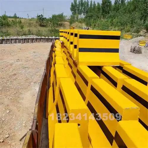 山西长治交通水泥墩混凝土防撞墩生产厂家