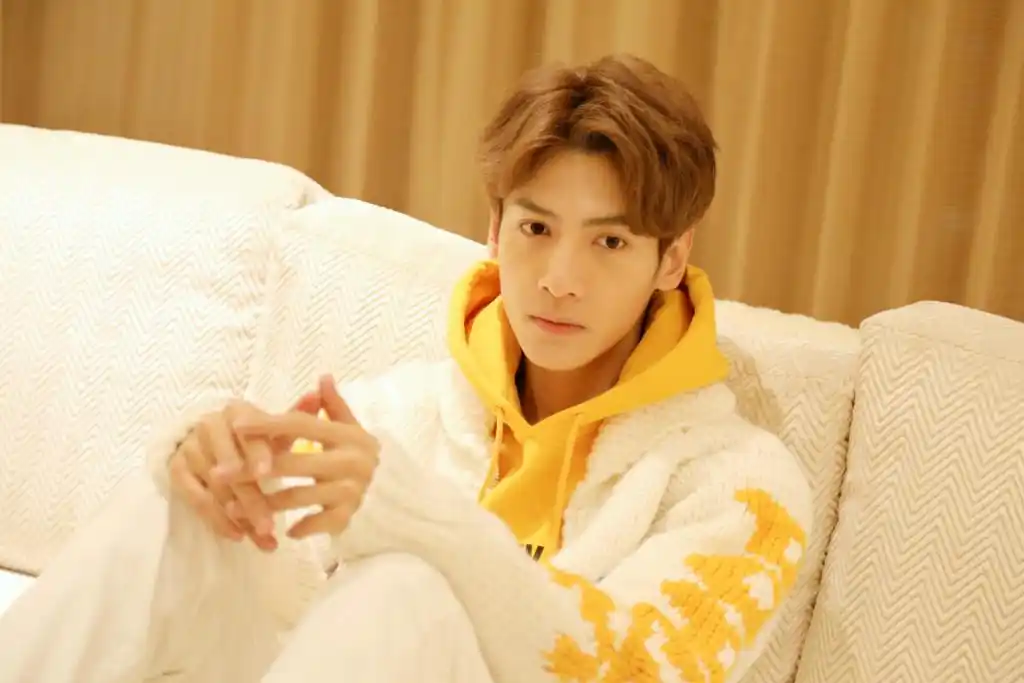 罗云熙 - 堆糖,美图壁纸兴趣社区