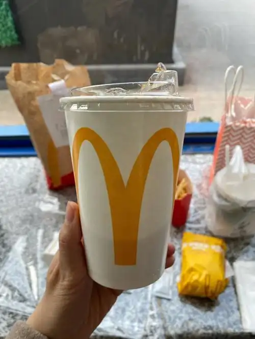 麦当劳可乐