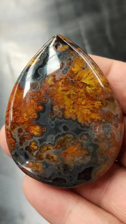 战国红玛瑙吊坠天然草花旺财水草挂坠个大男女项链配坠配饰-度小视