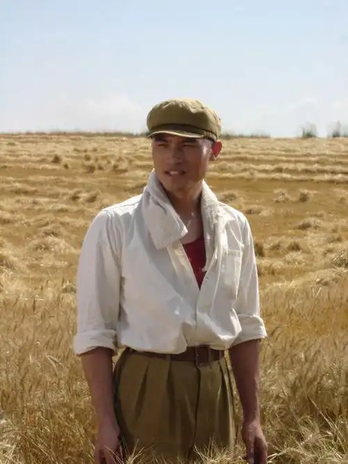 耿乐《戈壁母亲》挑战极限 高原狂奔几近休克