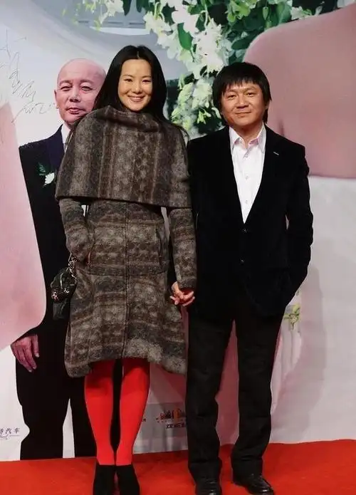 嫁王菲初恋背上高额债务丁克30年的咏梅如今成人生赢家