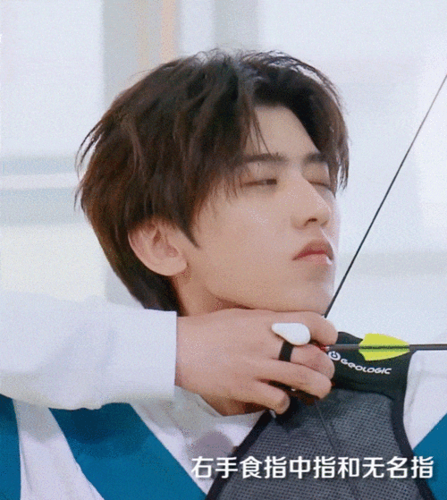 蔡徐坤奔跑吧黄河预告来袭心脏狙击手每一帧都在散发魅力