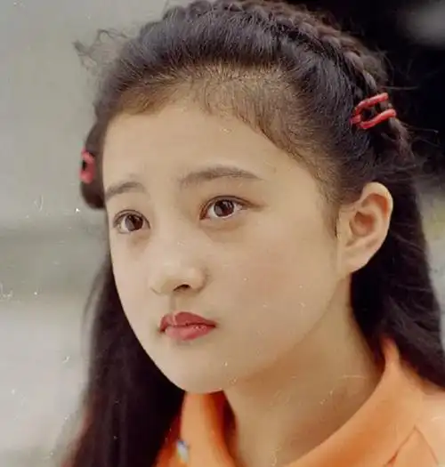 回顾小婉君金铭9岁走红18岁考北大撒贝宁曾发誓娶她42仍单身